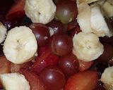 Foto del paso 1 de la receta: Frutas acarameladas con helado o crema!