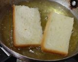 A picture of step 2 of Shahi Tukray.