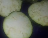 A picture of step 1 of Fried Aubergine.