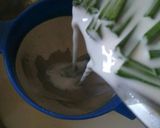 Foto langkah ke 2 dari resep Apem Putih / Pak Thong Koh / Steamed White Sugar Cake.