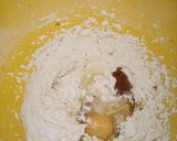 A picture of step 2 of Cupcakes.