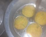 A picture of step 6 of Masala idli.