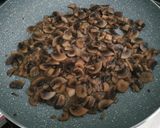 A picture of step 4 of Creamy Ricotta and Mushroom Pasta.