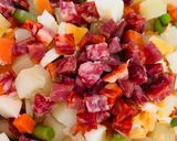 Foto del paso 3 de la receta: Ensaladilla con ibéricos