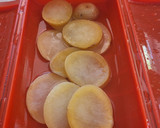 Foto del paso 3 de la receta: Pata de pulpo sobre patata hecha al vapor en microondas, con salsa picante