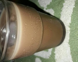 Foto del paso 2 de la receta: Batido de chocolate con cubito de hielo para el desayuno ☕🌡frío