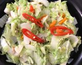 Foto langkah ke 3 dari resep Tumis Sawi Putih Renyaaah.