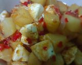 Foto langkah ke 7 dari resep Sambal goreng kentang putih telur.