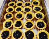 Foto langkah ke 9 dari resep (2). Pie Coklat Mini.