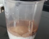 A picture of step 2 of Oats and dates milkshake.