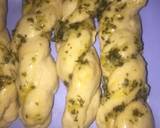 Garlic twisted bread recipe step 3 photo