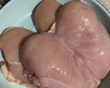 Foto langkah ke 1 dari resep Chicken Gordon Bleu.