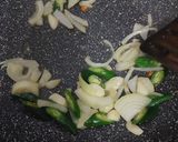 Foto langkah ke 2 dari resep Tumis cumi brokoli.