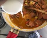 Foto del paso 8 de la receta: Longanizas guisadas