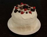A picture of step 31 of Fresh Berrie Cream Layer Cake.