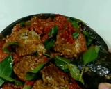 Foto langkah ke 6 dari resep Tempe penyet kemangi.