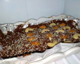A picture of step 3 of Yummy dry fruits chocolates.