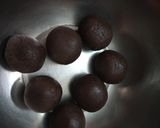 A picture of step 3 of Cheese Biscuit Truffles.