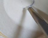 A picture of step 3 of Urad daal plain dosa.
