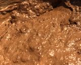 A picture of step 8 of Rich Chocolate Slice Cakes.