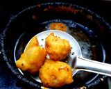A picture of step 5 of Yellow split vatana karavadai.