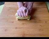 Foto del passaggio 1 della ricetta Quiche svuota frigo con insalata iceberg