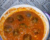 A picture of step 7 of Meatballs.