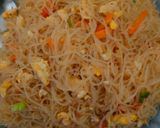 Foto langkah ke 6 dari resep Bihun goreng.