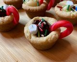 A picture of step 8 of Hot chocolate cookie cups.