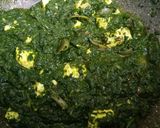 A picture of step 2 of Paalak Paneer.