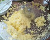 A picture of step 3 of Cookpad Vanila Sponge Cake.