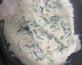 Foto del paso 2 de la receta: Hojaldre de espinacas, nata y queso parmesano fácil
