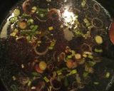 Foto del paso 3 de la receta: Peceto con salsa de vino tinto acompañado de papas mil hojas