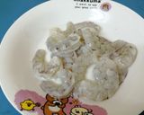 รูปขั้นตอนการทำที่ 3 ของ ตำหมูยอกุ้งสดใส่น้ำปลาร้า