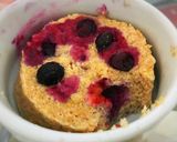 Foto del paso 4 de la receta: Torta en taza light o mug cake de arándanos saludable al microondas (muffin de arándanos) 3 pasos