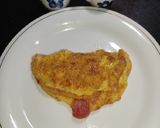 A picture of step 4 of Sausage Cheese Omelette.