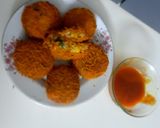 A picture of step 8 of Cheese & paneer stuffed aloo cutlets.