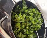 A picture of step 4 of Aloo palakh.