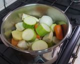 Foto del paso 2 de la receta: Crema de verduras rica rica, rápida y sencilla de la Brigada Espartana
