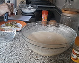 Foto del paso 6 de la receta: Cupcakes de pera relleno de bombón