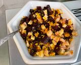 Une image de l'étape 6 de Salade de betteraves rouges au riz jaune, fonds d’artichauts et ricotta.