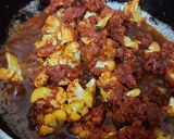 A picture of step 6 of Gobhi Manchurian Chinese style.