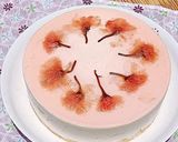Hình bước làm 14 của món Sakura Strawberry Cheesecake - bánh phô mai dâu hoa anh đào