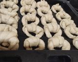 Foto del paso 3 de la receta: Medialunas exprés 🥐🥐