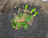 આચારી ઈડલી ટકાટક (Achari Idli Takatak Recipe In Gujarati) રેસીપી સ્ટેપ2ફોટો