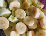Foto del paso 1 de la receta: POSTRE FRUTAL CON CRUMBLE 🍎🍌🍑🍓 🤩😋😋👏