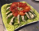 Une image de l'étape 8 de Salade de concombre, tomates, anchois,thon et scarole.