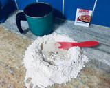 Foto del paso 1 de la receta: Pan lactal integral con semillas