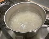 Une image de l'étape 9 de Vermicelles de riz au bœuf mariné gingembre et tomate.