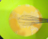 Foto del paso 4 de la receta: Flan de vainilla con bizcochos de nata y chocolate